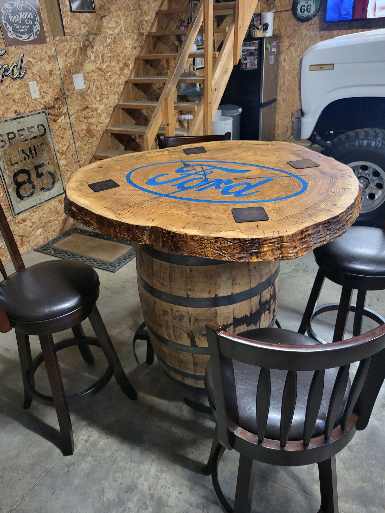 FORD EPOXY CIRCLE TABLE