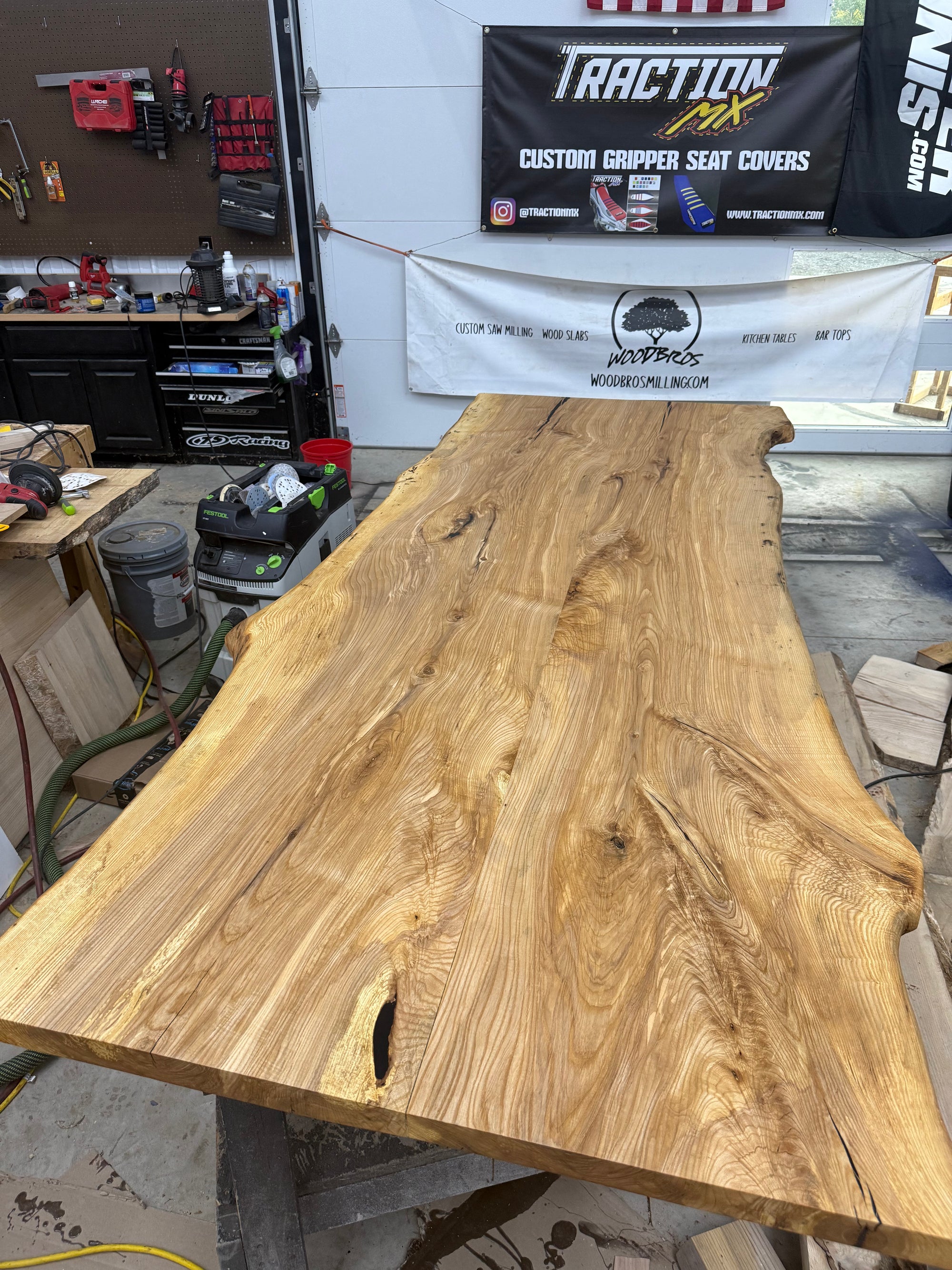 CUSTOM TABLE
